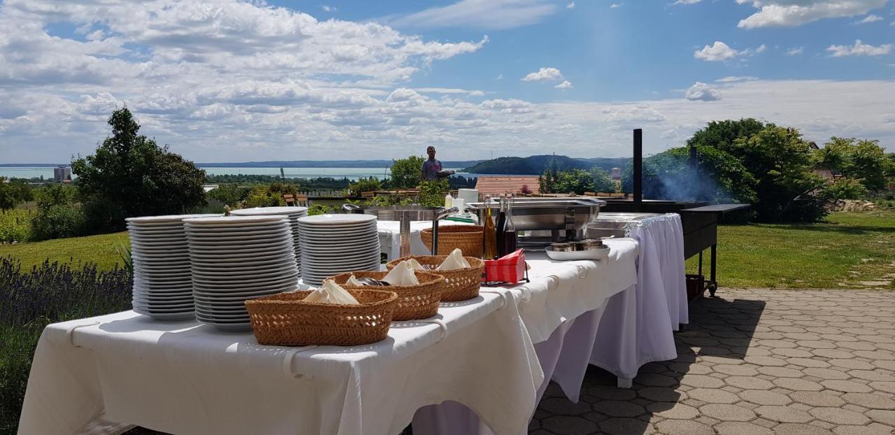 Koczor Winery & Guesthouse 블로톤퓌레드 외부 사진