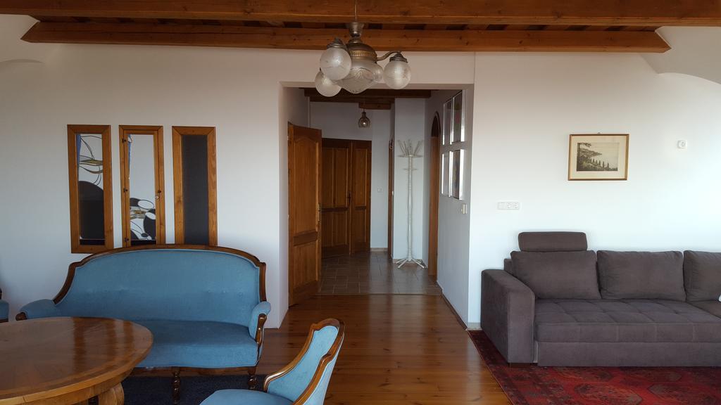 Koczor Winery & Guesthouse 블로톤퓌레드 외부 사진