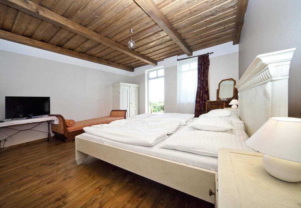 Koczor Winery & Guesthouse 블로톤퓌레드 외부 사진