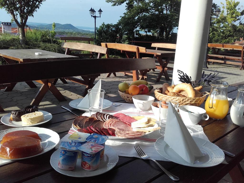 Koczor Winery & Guesthouse 블로톤퓌레드 외부 사진