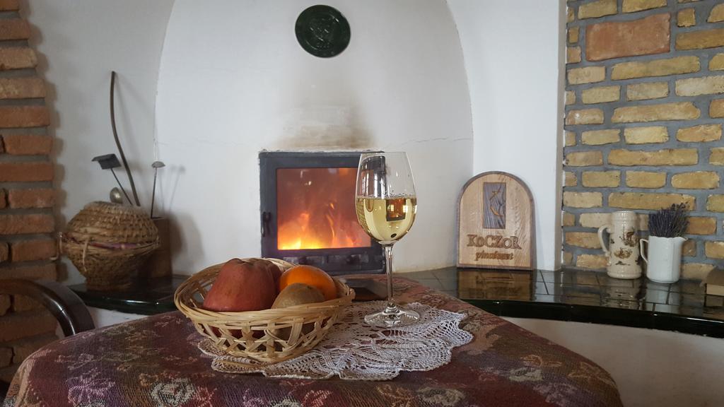 Koczor Winery & Guesthouse 블로톤퓌레드 외부 사진